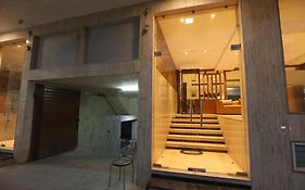 Hotel Corporate Suite Delhi Airport With- Free Airport Pickup